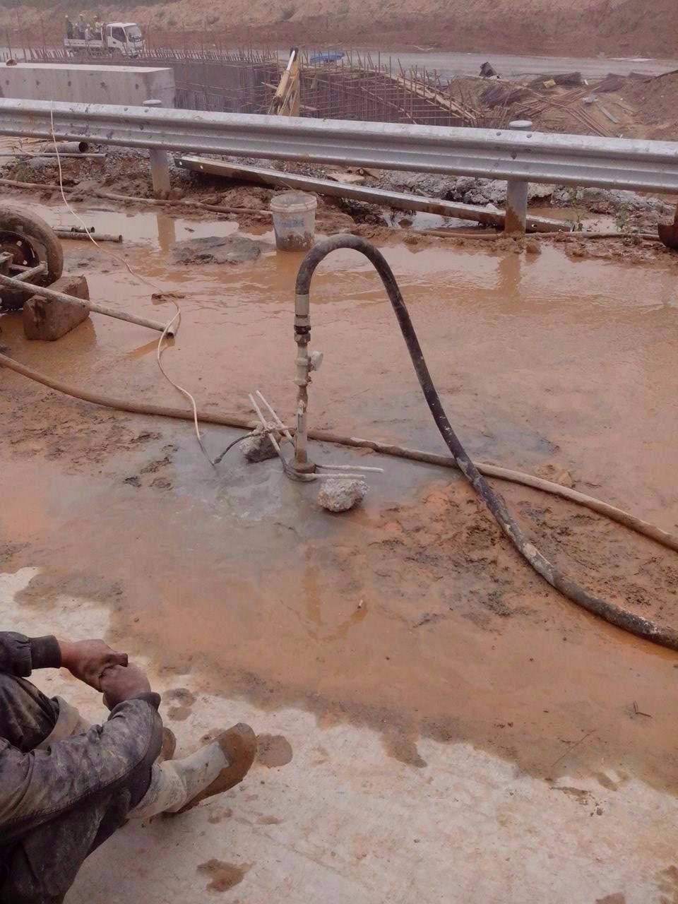 互助路基压密注浆